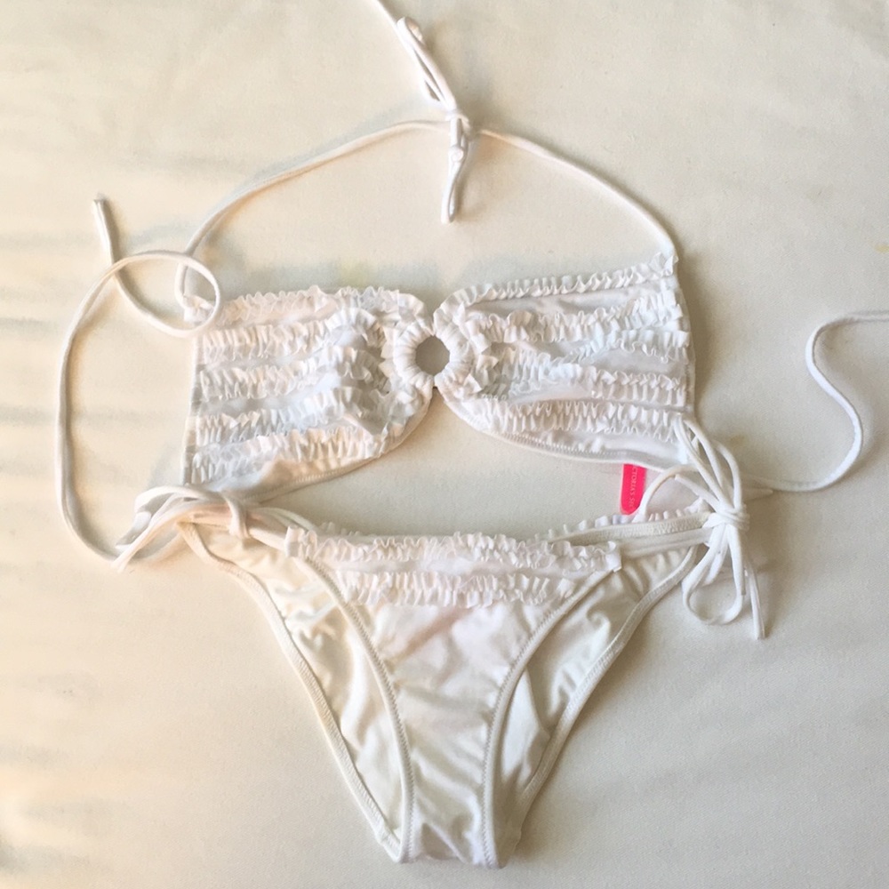 VS cute white ruffle bikini